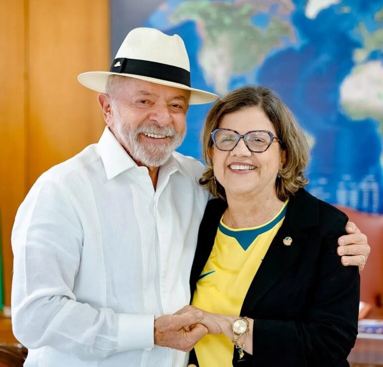 Lula recebe Teresa Leitão após senadora assumir liderança do governo no Senado
