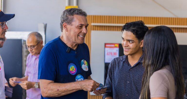 Luxemburgo percorre norte do Tocantins e defende renovação da bancada no Senado